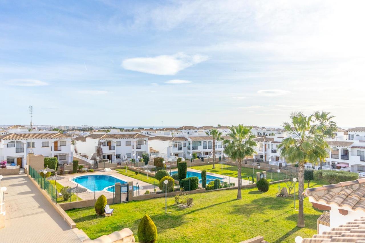 Cb Living - Homely Apartment Cinuelica, Punta Prima Dehesa de Campoamor  ภายนอก รูปภาพ