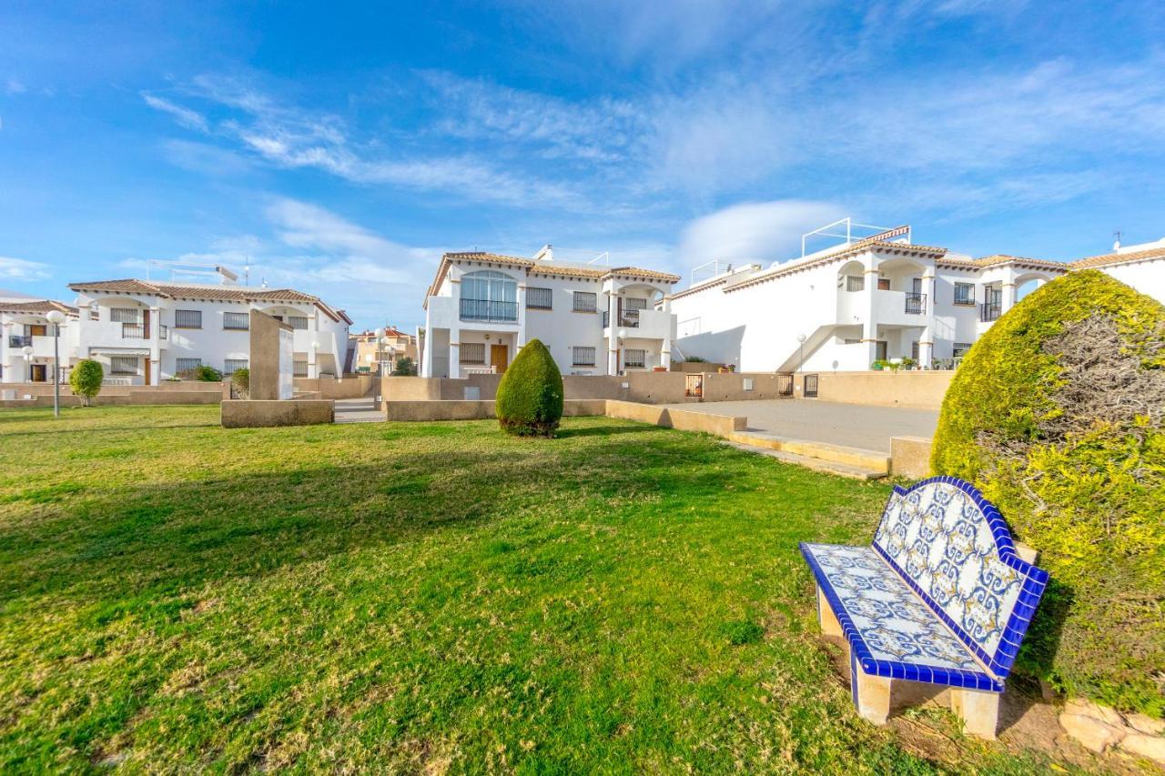 Cb Living - Homely Apartment Cinuelica, Punta Prima Dehesa de Campoamor  ภายนอก รูปภาพ